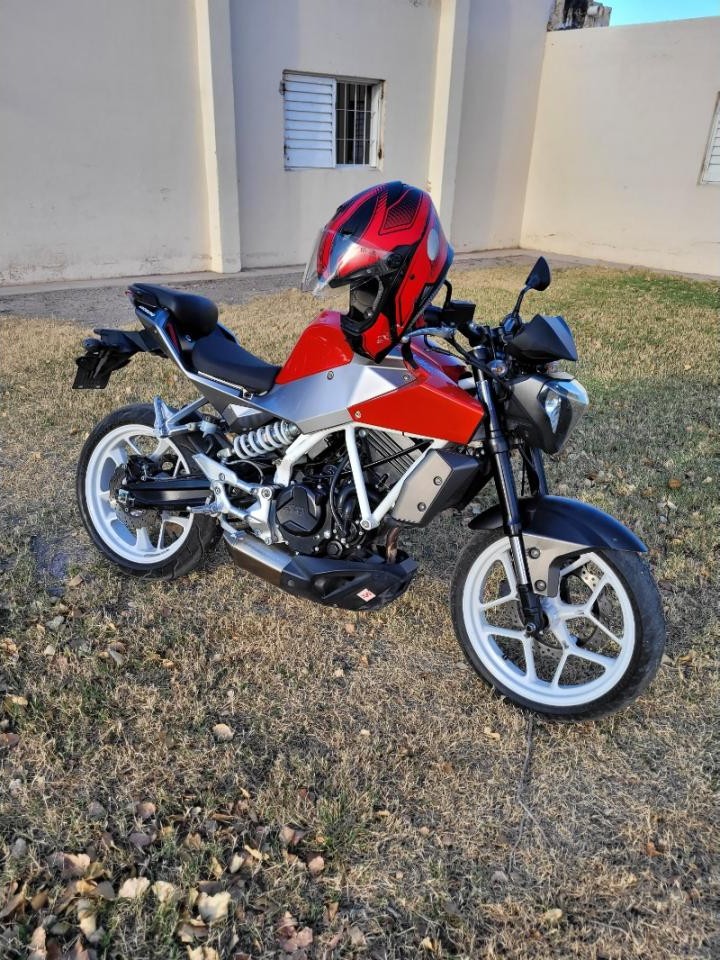 Hyosung 250 Gd Exiv Leer