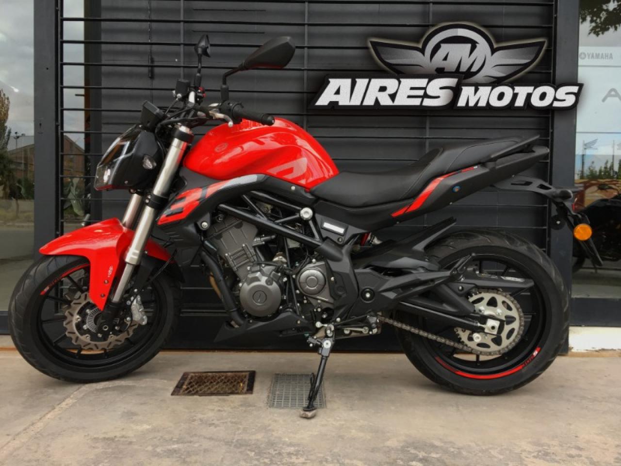 Benelli 302 S /0km *** Aires Motos *** *** Aires Motos *** Financiación Con Dni / Tarjetas De Crédito 24 Meses / Permuta