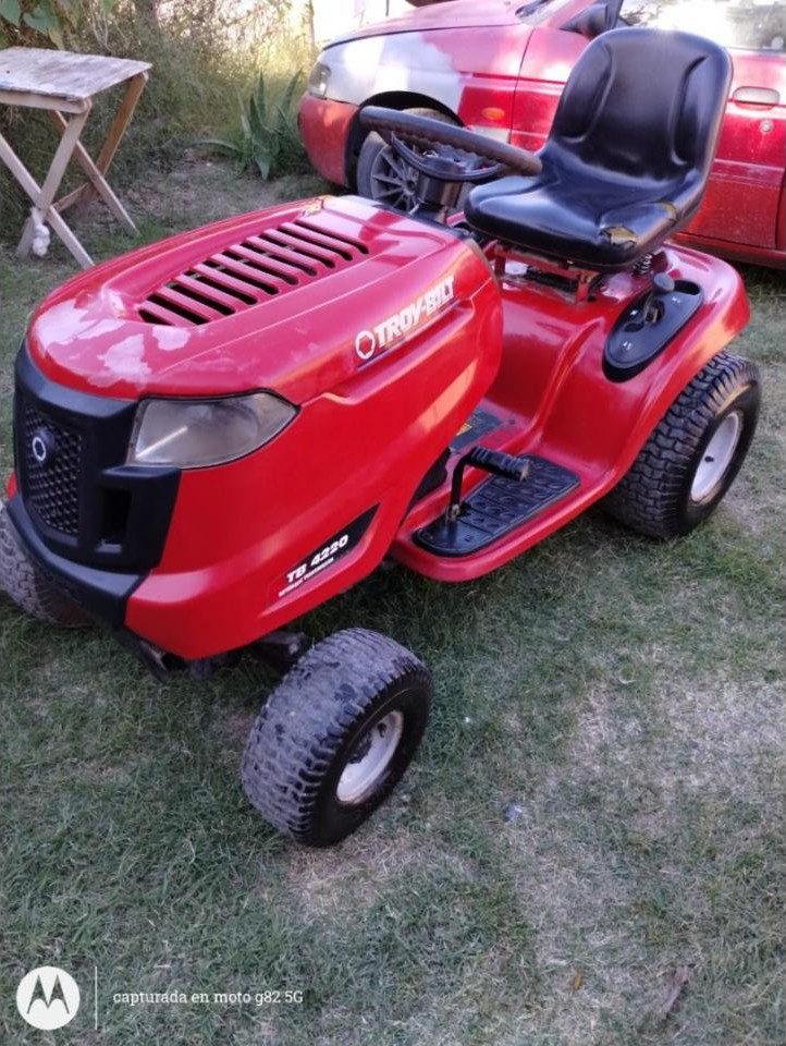 Tractor Corta Cesped