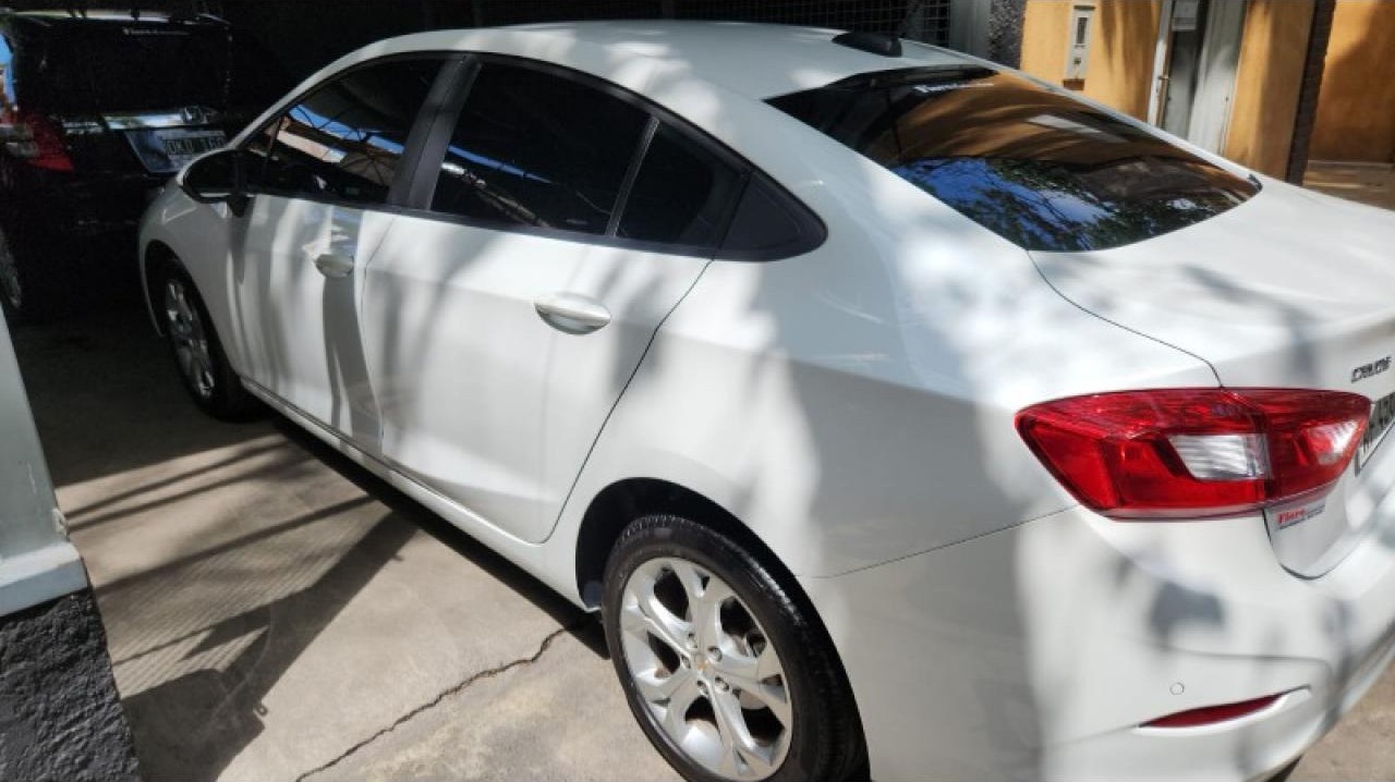 Chevrolet Cruze Lt Automatico 4 Puertas 2022  66.000km