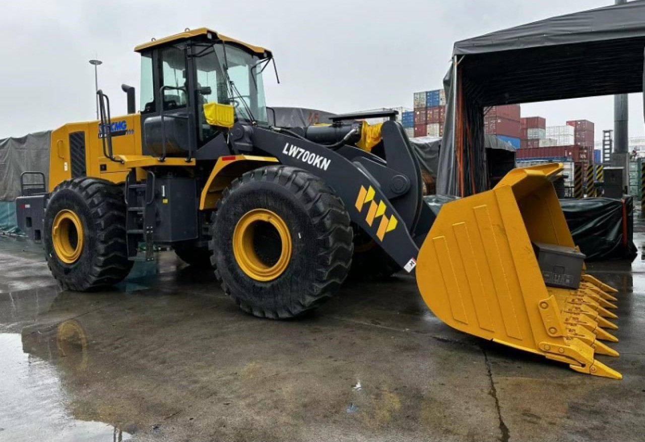 Pala Cargadora Frontal Xcmg Modelo Lw700kn - 4 M3 - 7500 Kg - Joystick - Motor Weichai Deutz 305 Hp - 0km