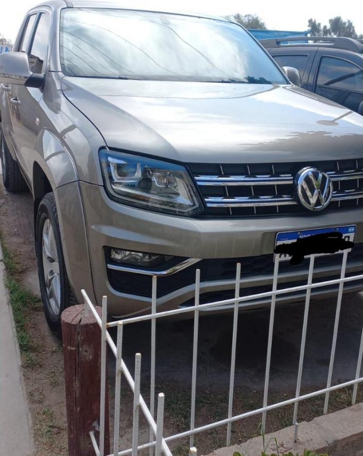 Vendo Volkswagen Amarok Pack  4x4 Full 114.000 Km Titular - Escuchamos Tu Propuesta