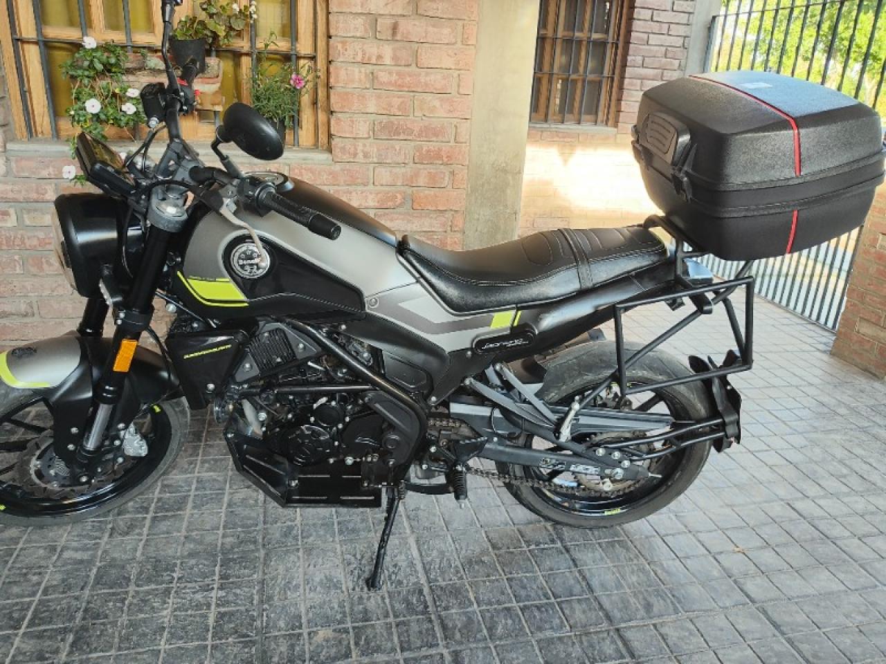 Benelli Leoncino 250 (mod 2023)