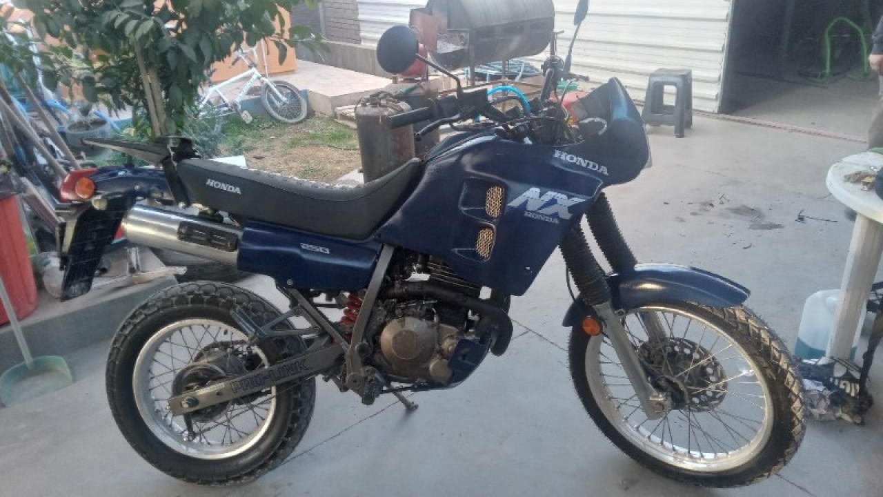 Honda Nx 250