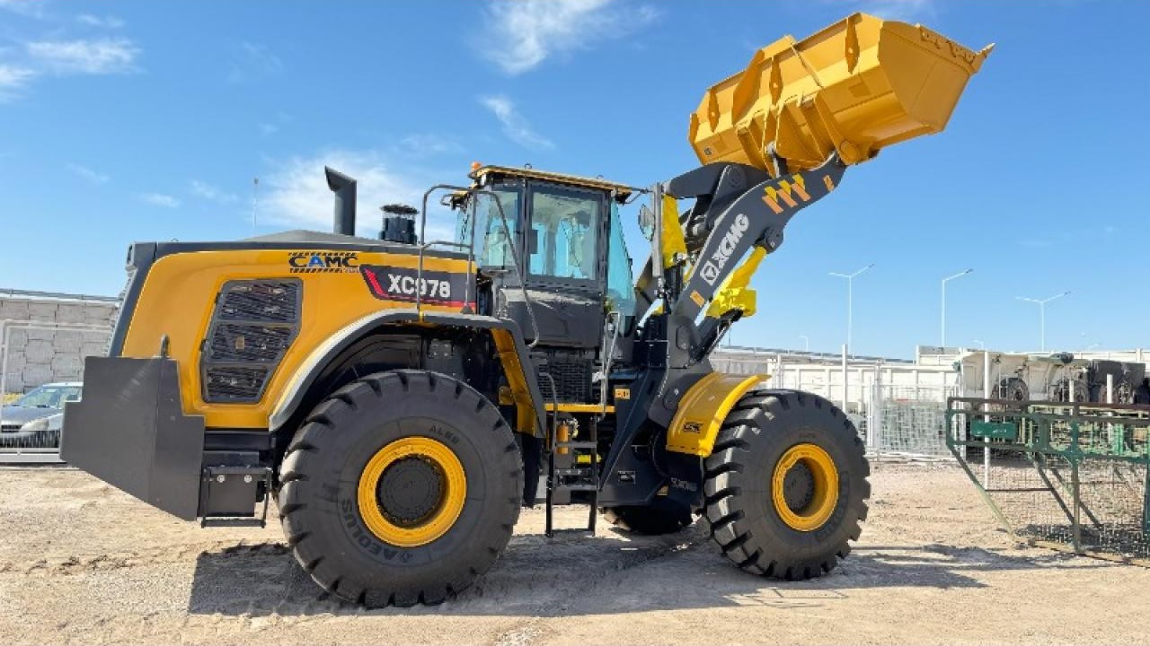Pala Cargadora Frontal Xcmg Modelo Xc978 - 4.5 M3 - 8.000 Kg - Motor Weichai Deutz 310 Hp