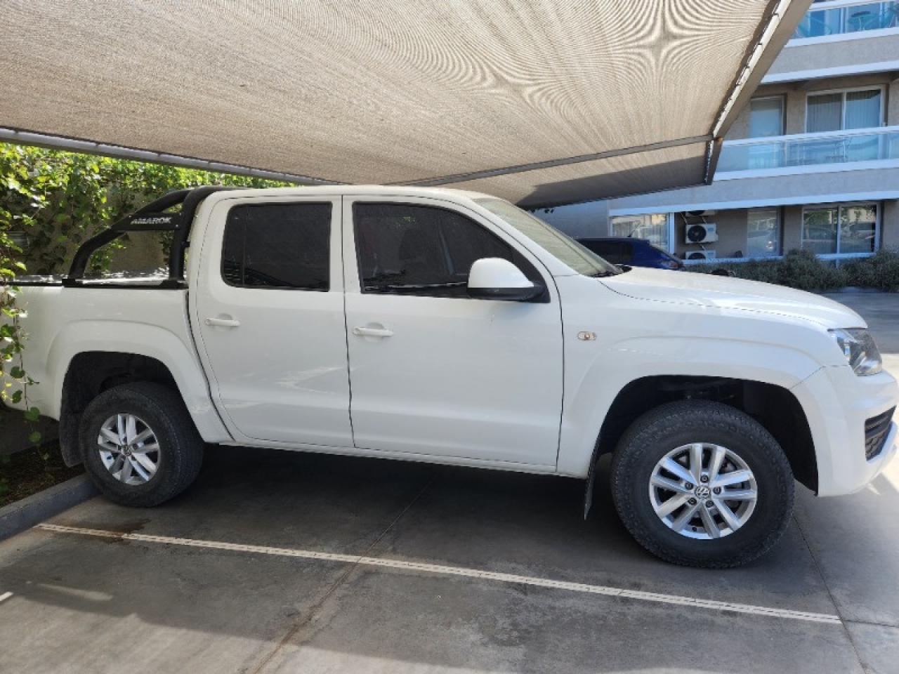 Volkswagen Amarok Trendline 140hp, 2018 - Cubiertas 0 Km