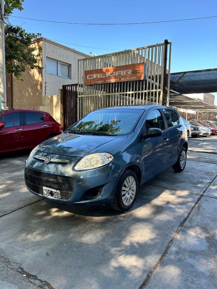 Fiat Palio Novo Attractive 1.4 2014