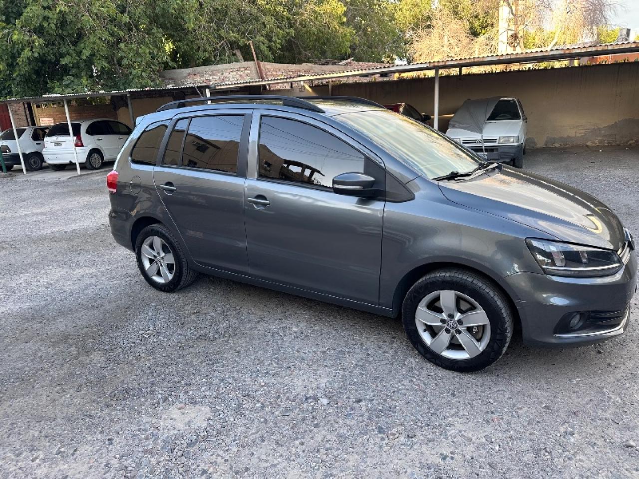 Vendo Volkswagen Suran 1.6 5d 156 Trendline