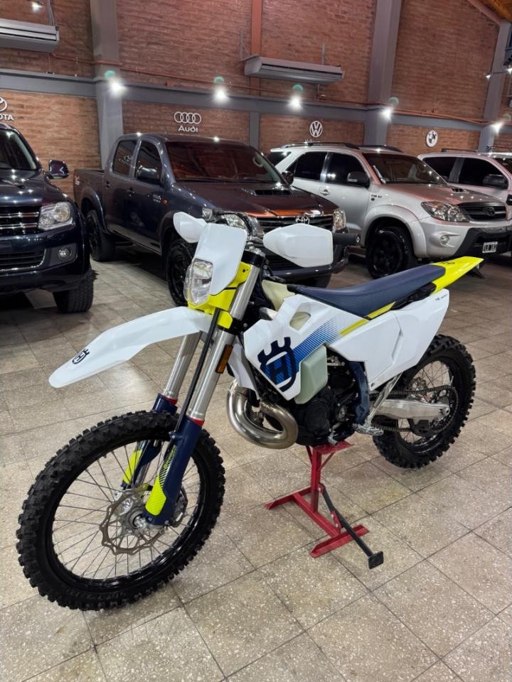 Husqvarna 300 2024 Tbi