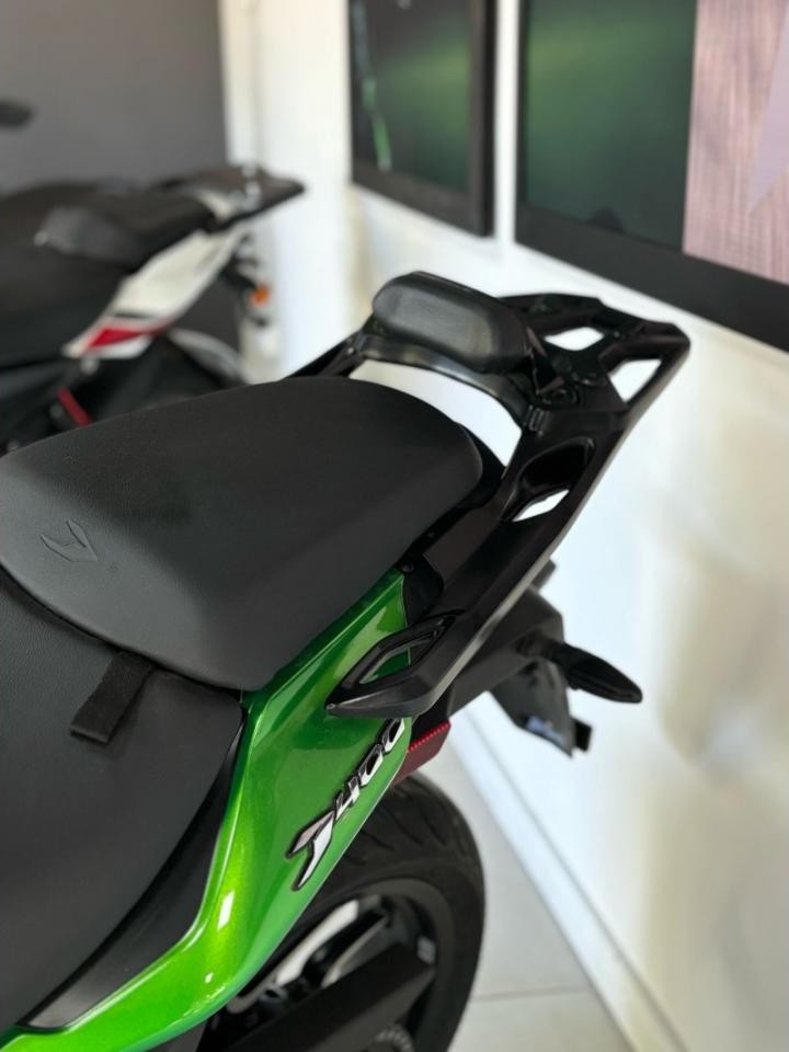 Miniatura 7