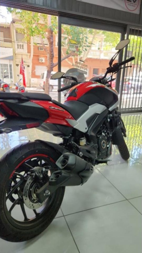 Bajaj Dominar 250 - 0km