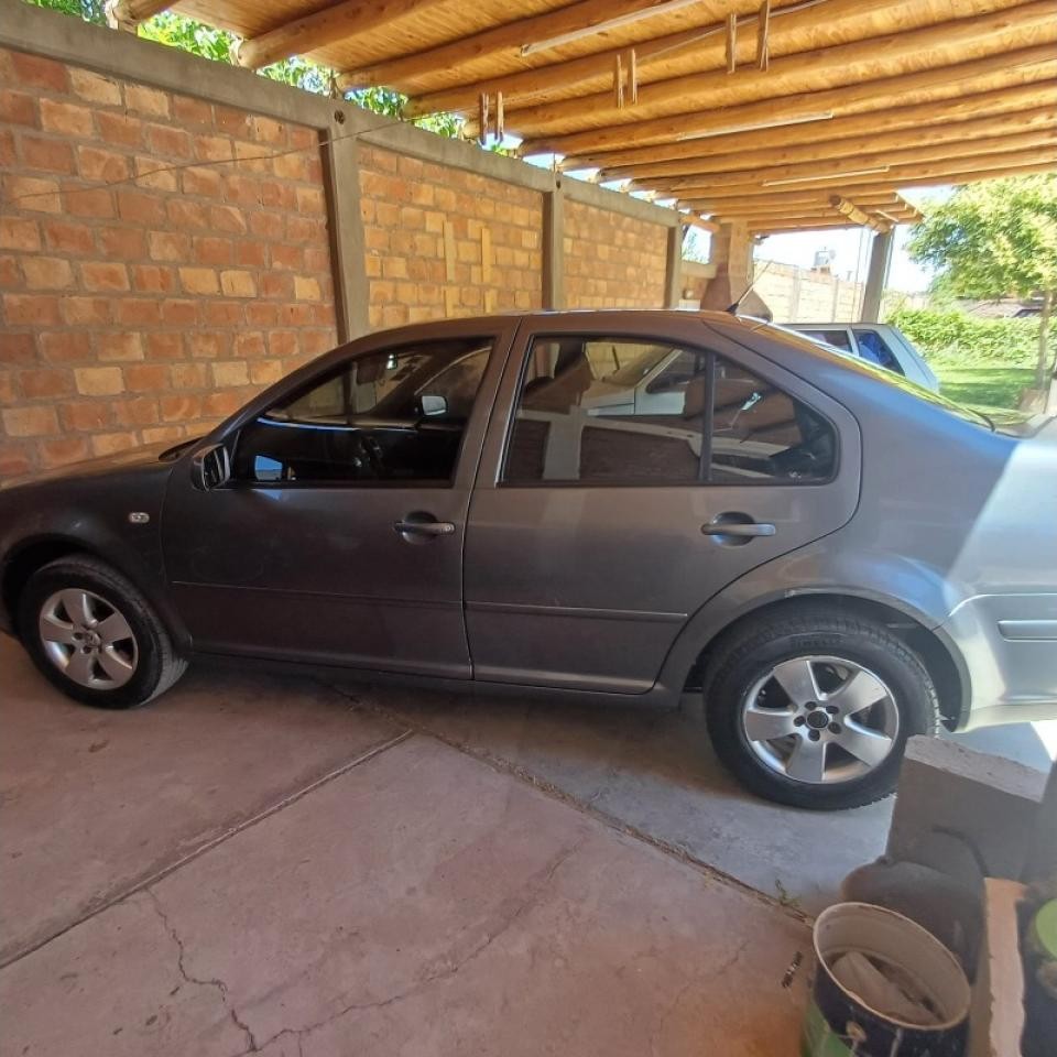 Vw Bora Full Tdi 1.9 Rto Vigente. Al Día (sin Deuda)