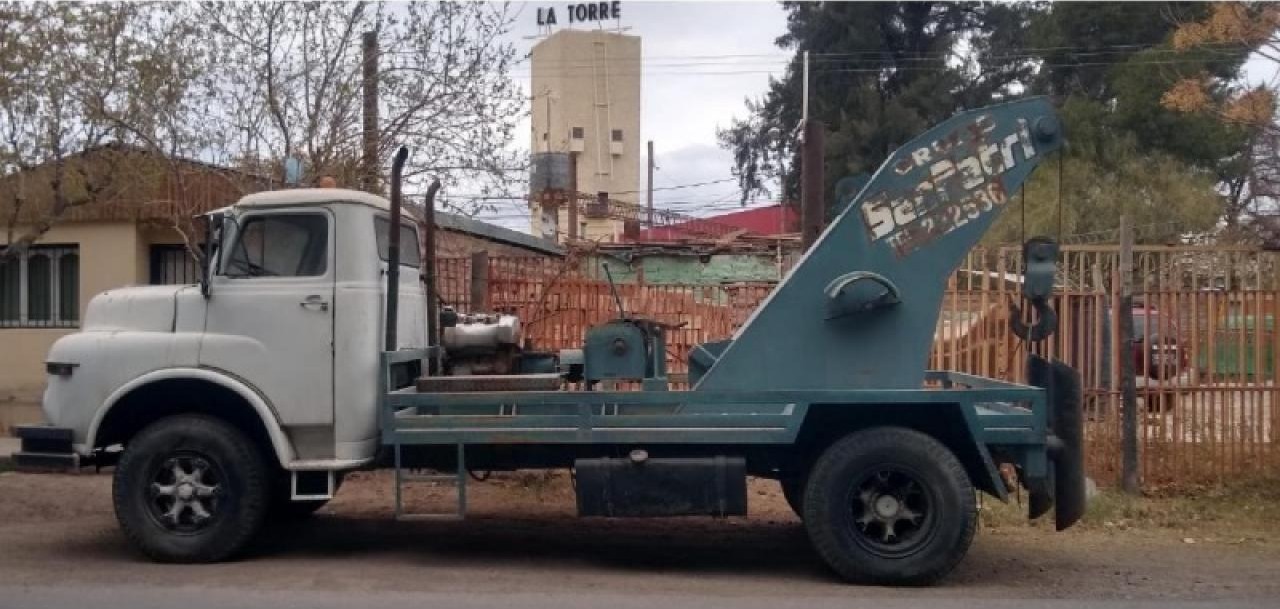 Camion Man Con Guinche De Pesados