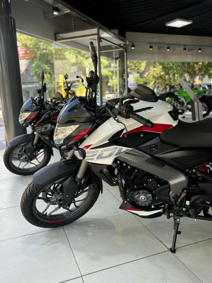 Bajaj Rouser Ns 200 0km 2026