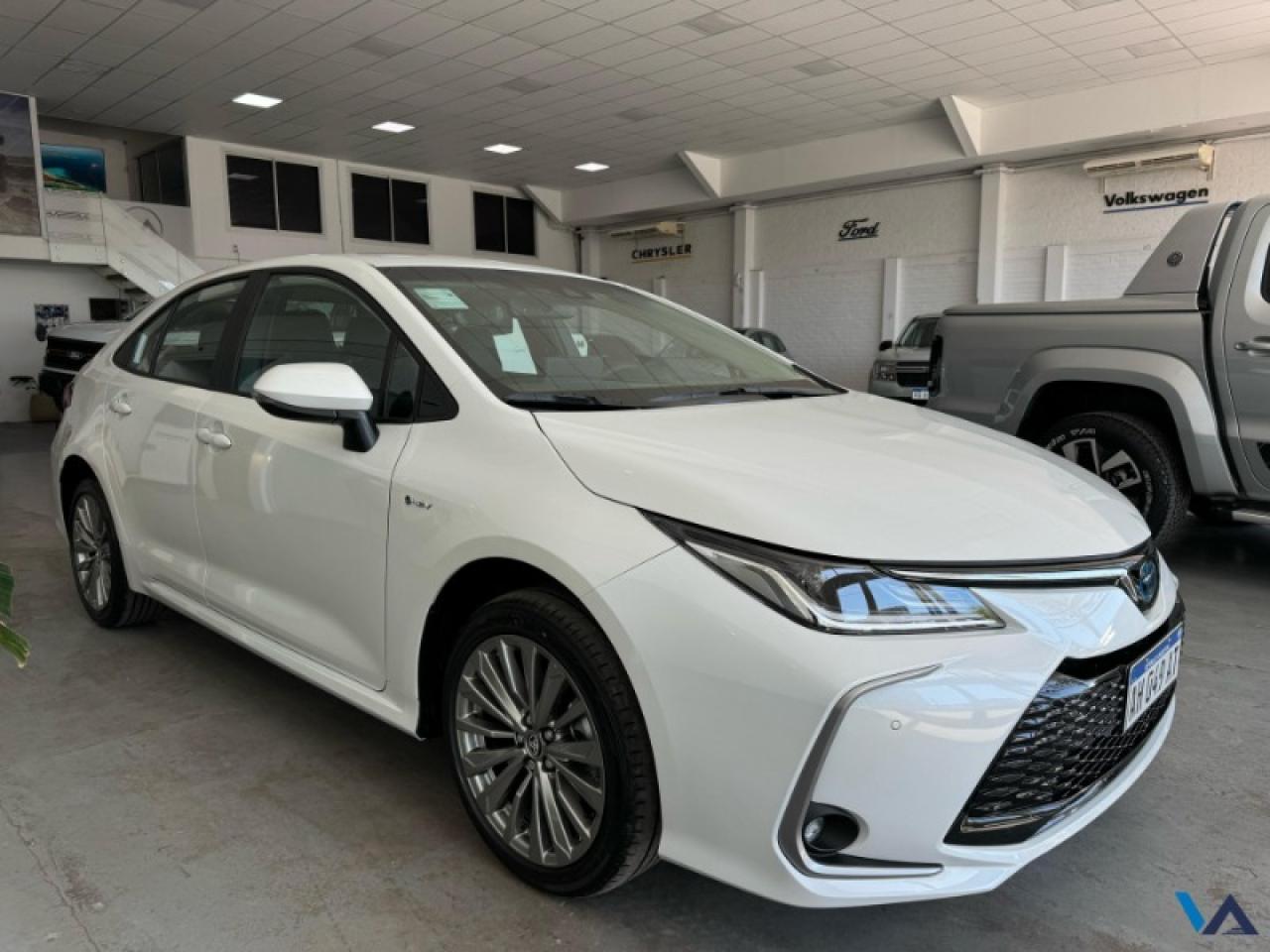 Toyota Corolla Xei Hybrid 1.8 E-cvt 0km