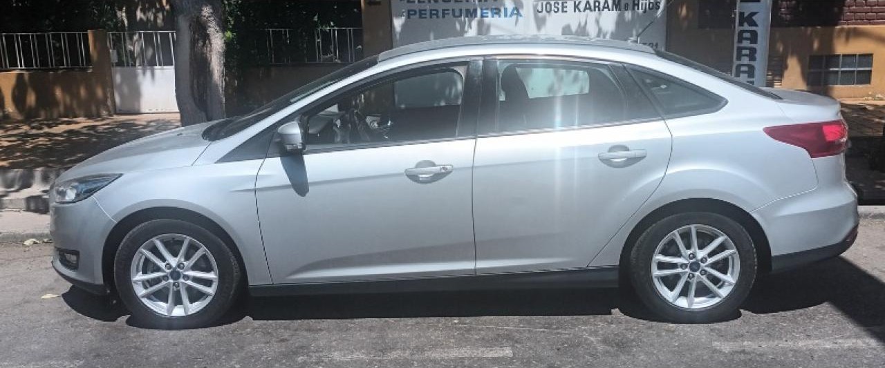Ford Focus Se 2.0 2017