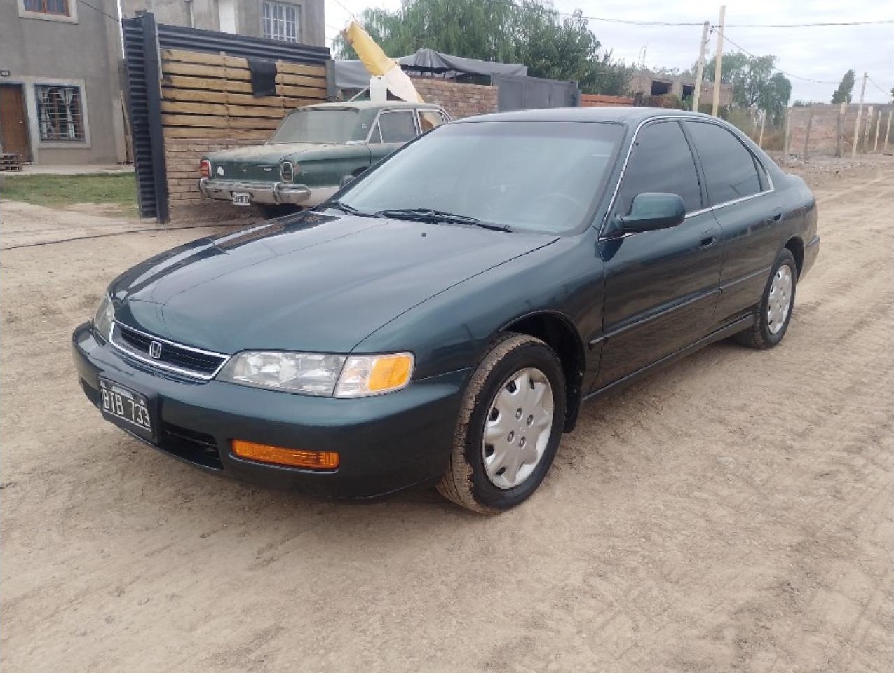 Honda Accord 97  Recibo Menor Valor