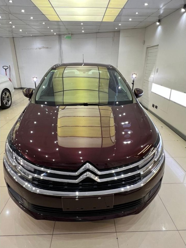 Citroen C4 Lounge 1.6 Live Vti