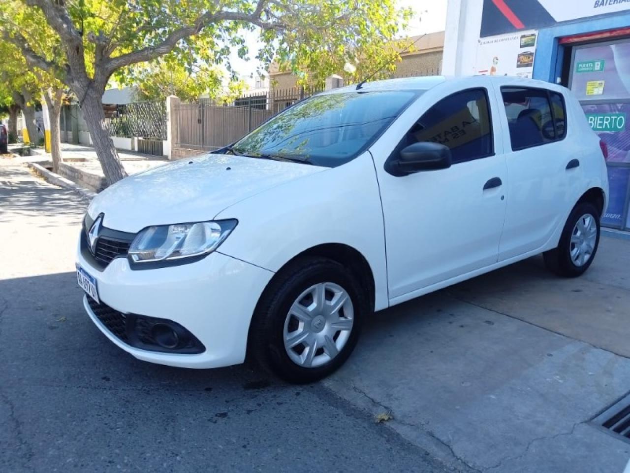 Renault Sandero 2016