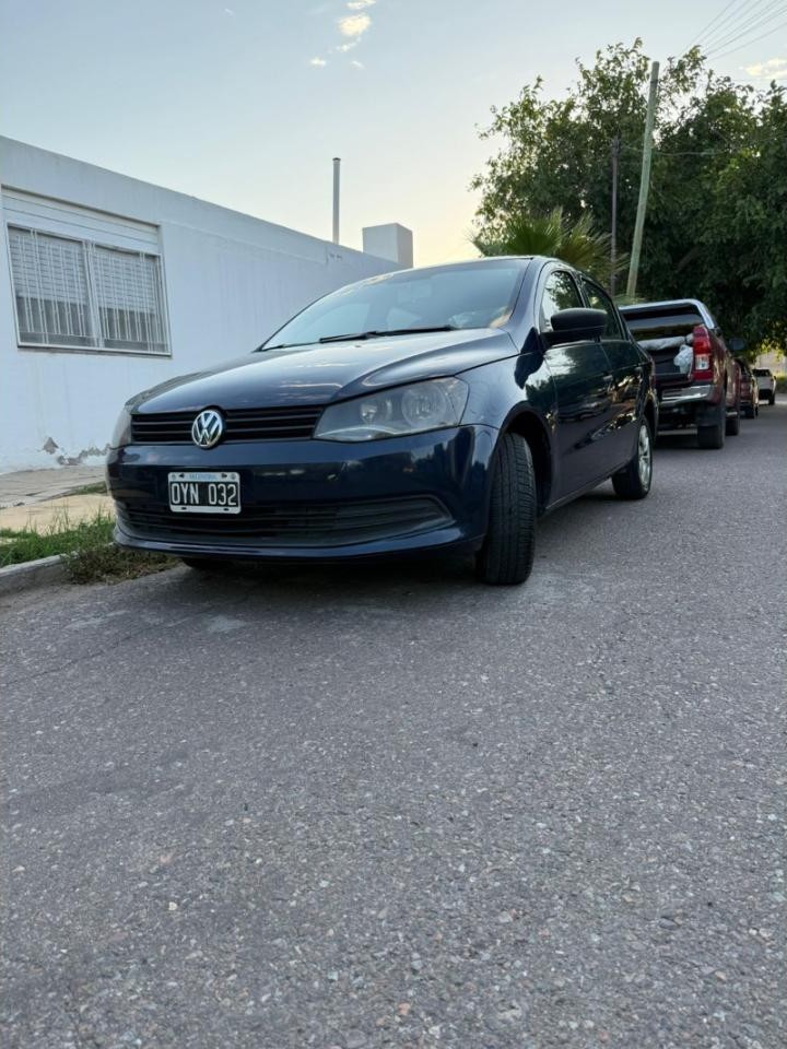Volkswagen Voyage 1.6 2015