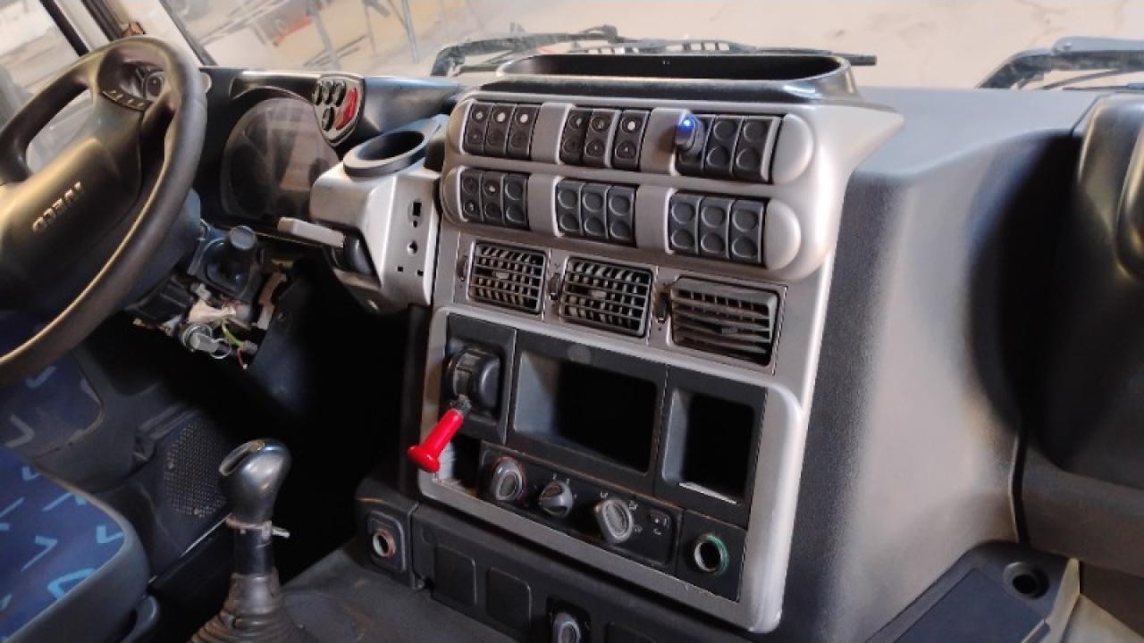 Miniatura 9