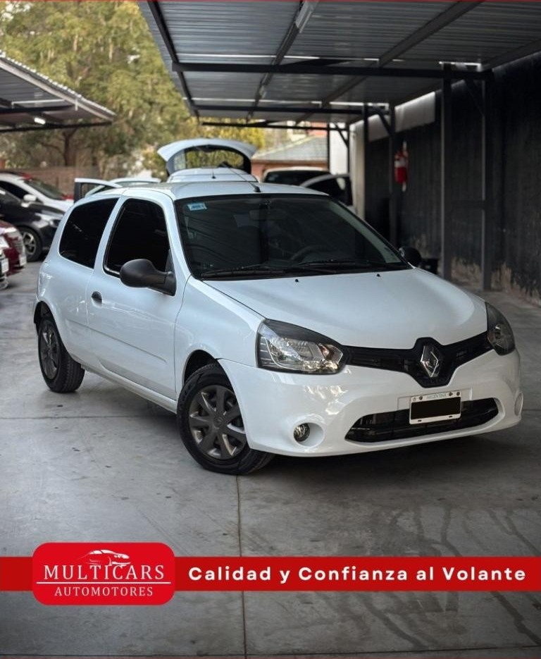 🔥 Renault Clio Confort 1.4 2014 🚗