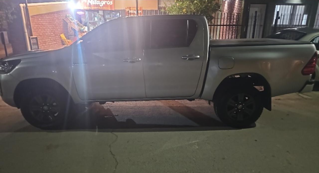 Toyota Hilux Sr 4x2 At 2024 8200 Km