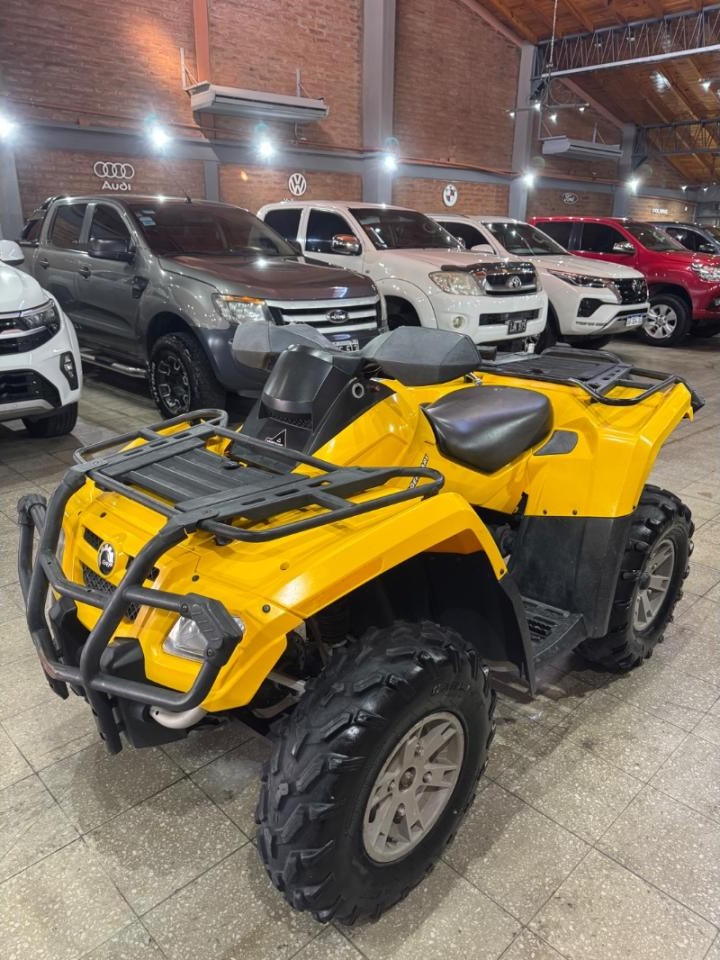 Cuatriciclo Can Am 800 Outlander