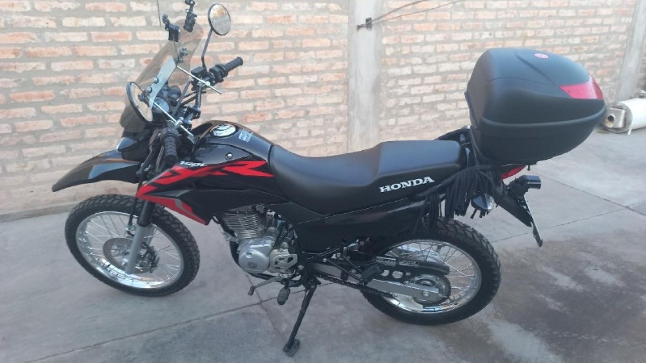 Honda Xr 150 L 2022 - 5 Mil Km