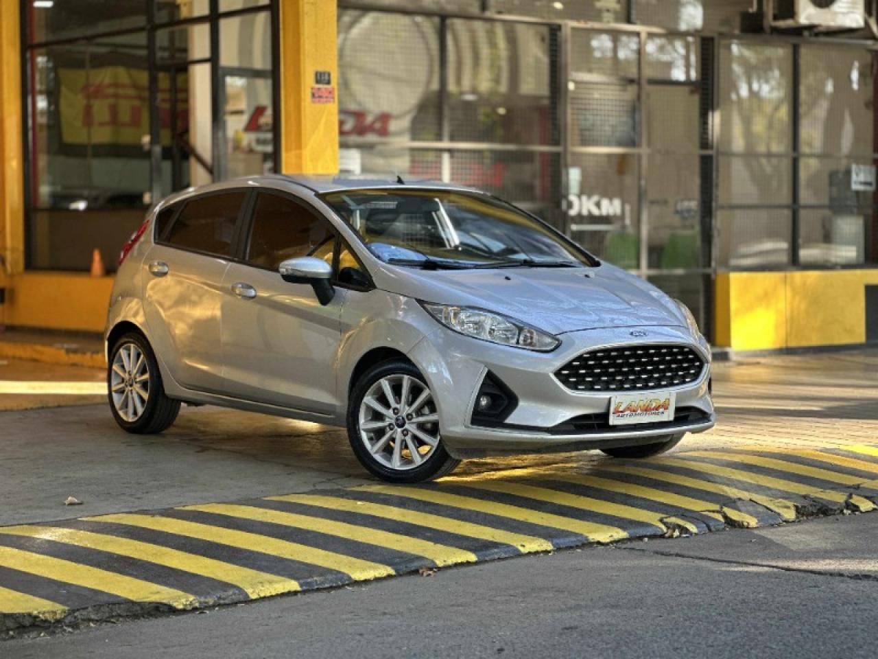 🚘ford Fiesta Se 1.6 |🔢 80.000 |📅 2018 |🏛 Retira Con $9.820.000
