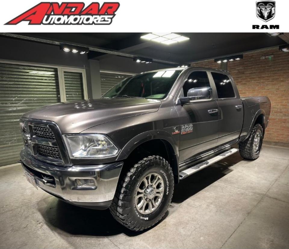 Dodge Ram 2500 6.7. Laramie 2015