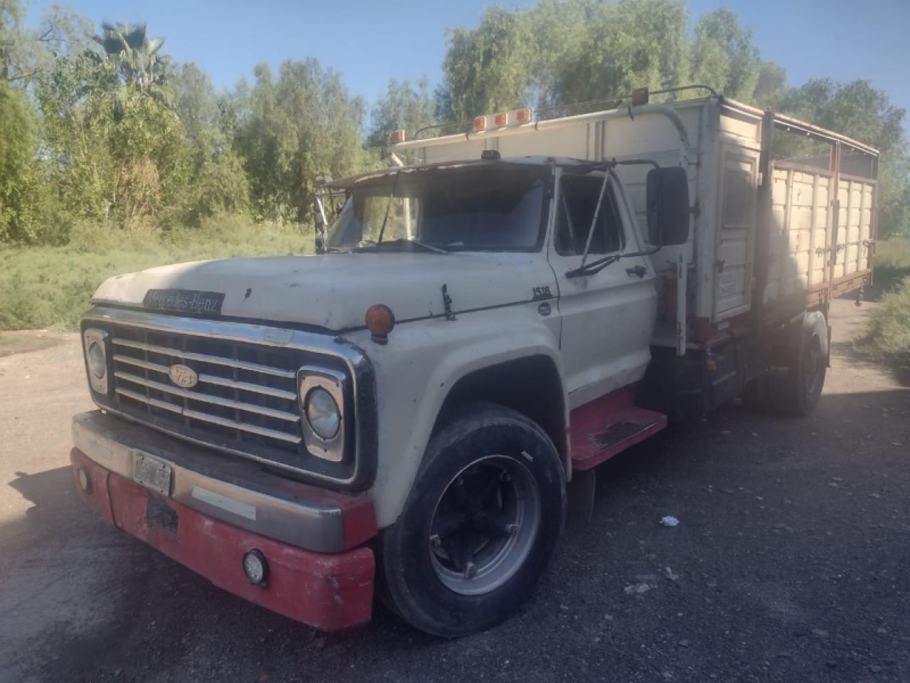 Ford 7000 1979 Paletizado