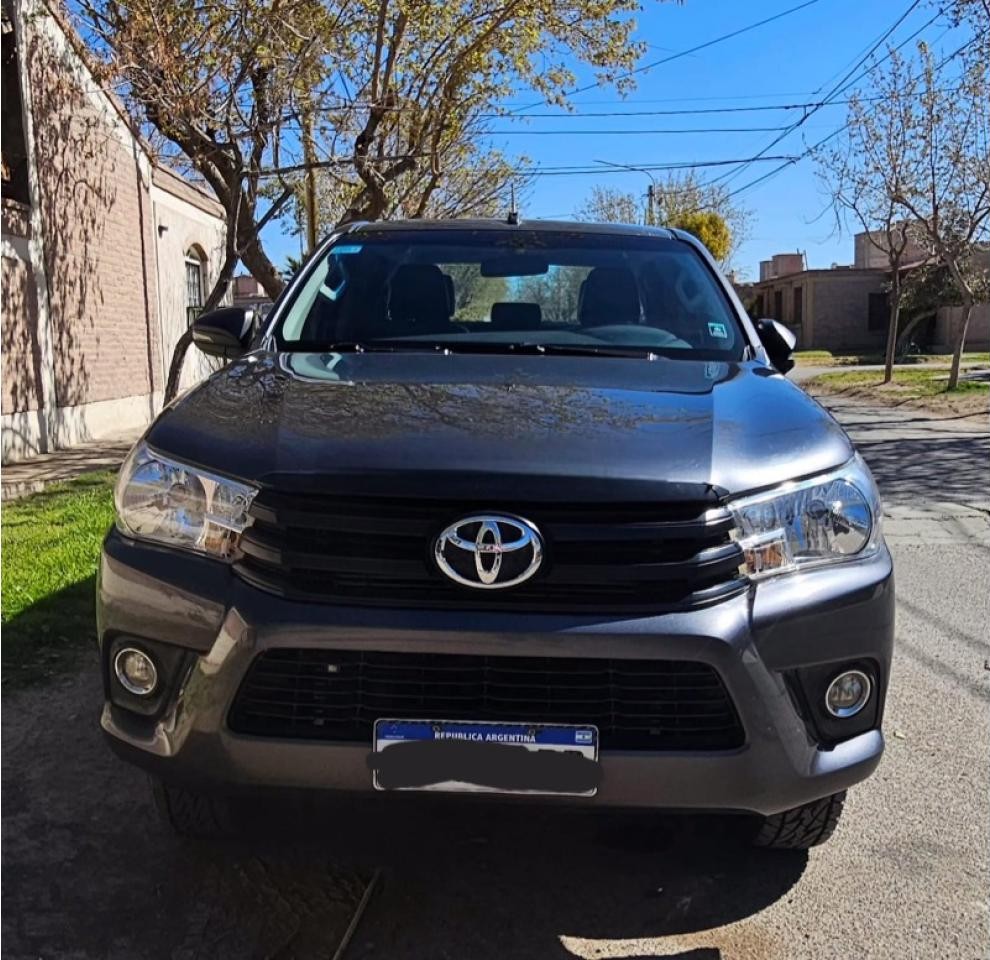 Toyota Hilux Dx 2.4 4x4 2021 Unica Mano