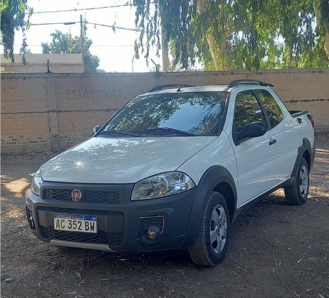 Vendo O Permuto/a X Mayor Fiat Strada Working - Modelo 2018 - Con Gnc - 5 Cubiertas 0 Km. - Lona Marinera