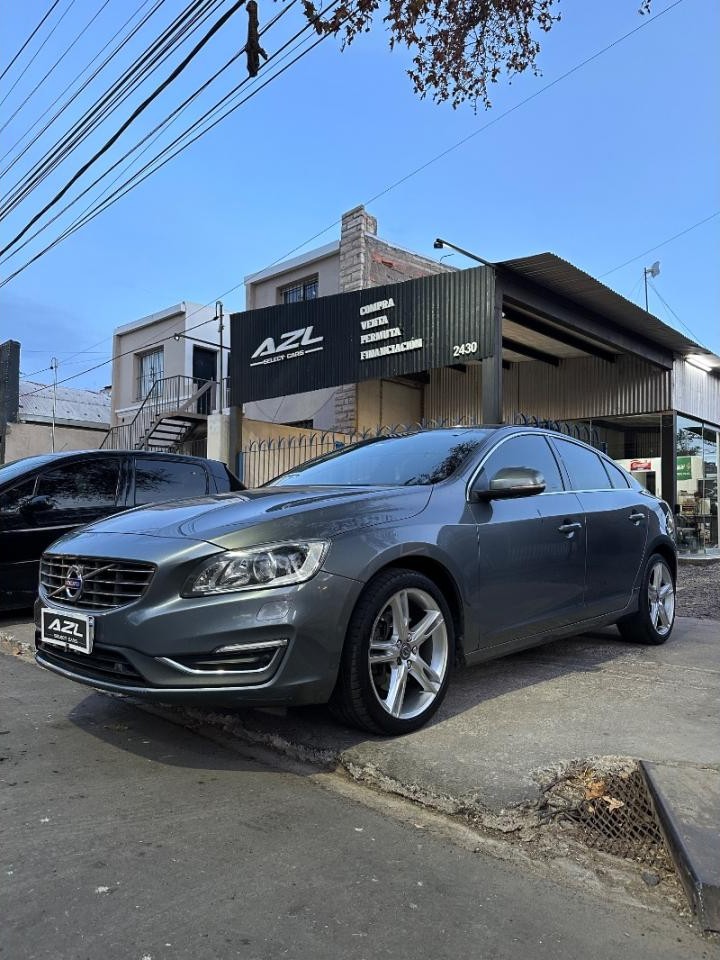 Volvo S60 3.0 T6 Awd Aut R-design 2017