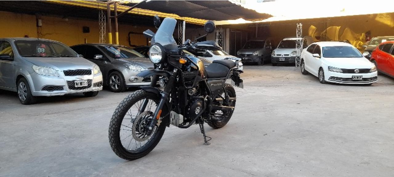 Royal Enfield Himalayan 411.  Año 2023. 5213km.
