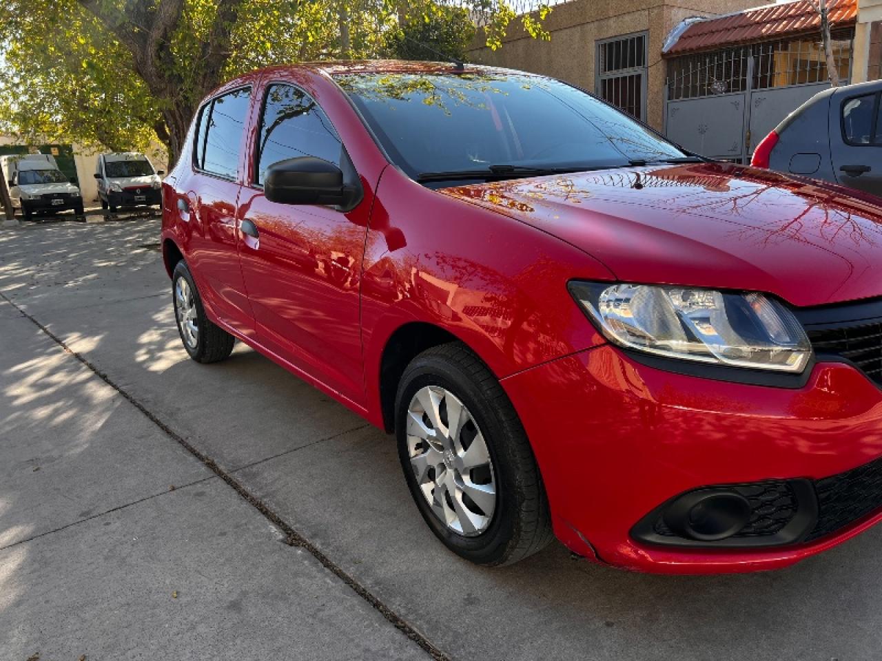 Renault Sandero, 2018 Vendo O Permuto Mayor Valor