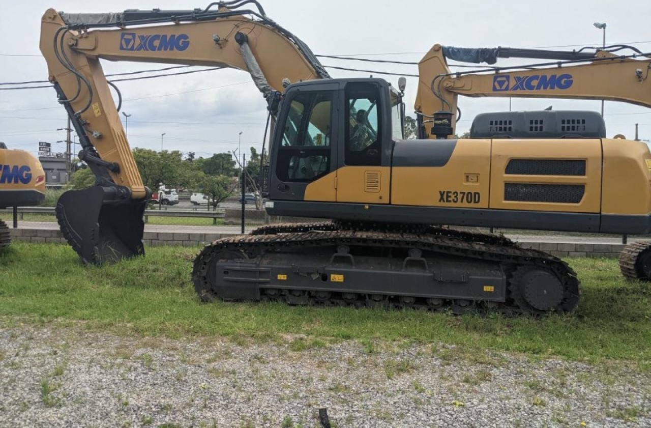 Excavadora Sobre Oruga Xcmg Modelo Xe370d - 37 Toneladas - 1.7 M3 - Motor Isuzu 285 Hp - 0km