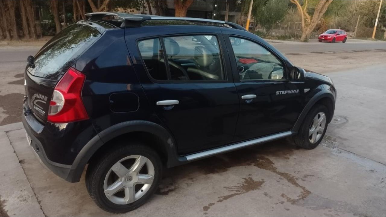 Renault Sandero Stepway 1.6 Confort 2009 - Excelente Estado