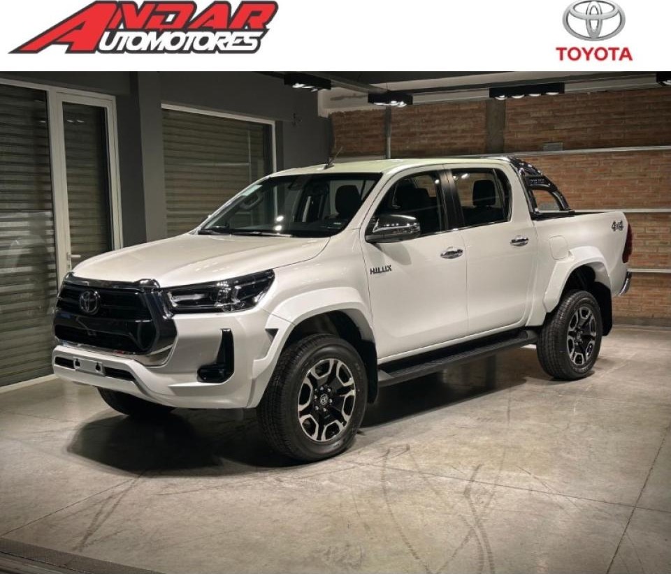 Toyota Hilux Srx 4x4 At 0km