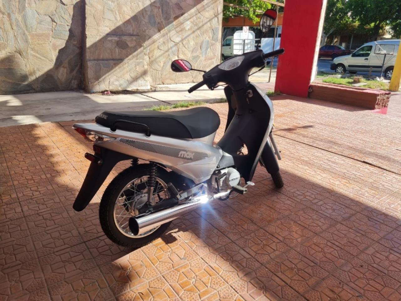 Miniatura 4