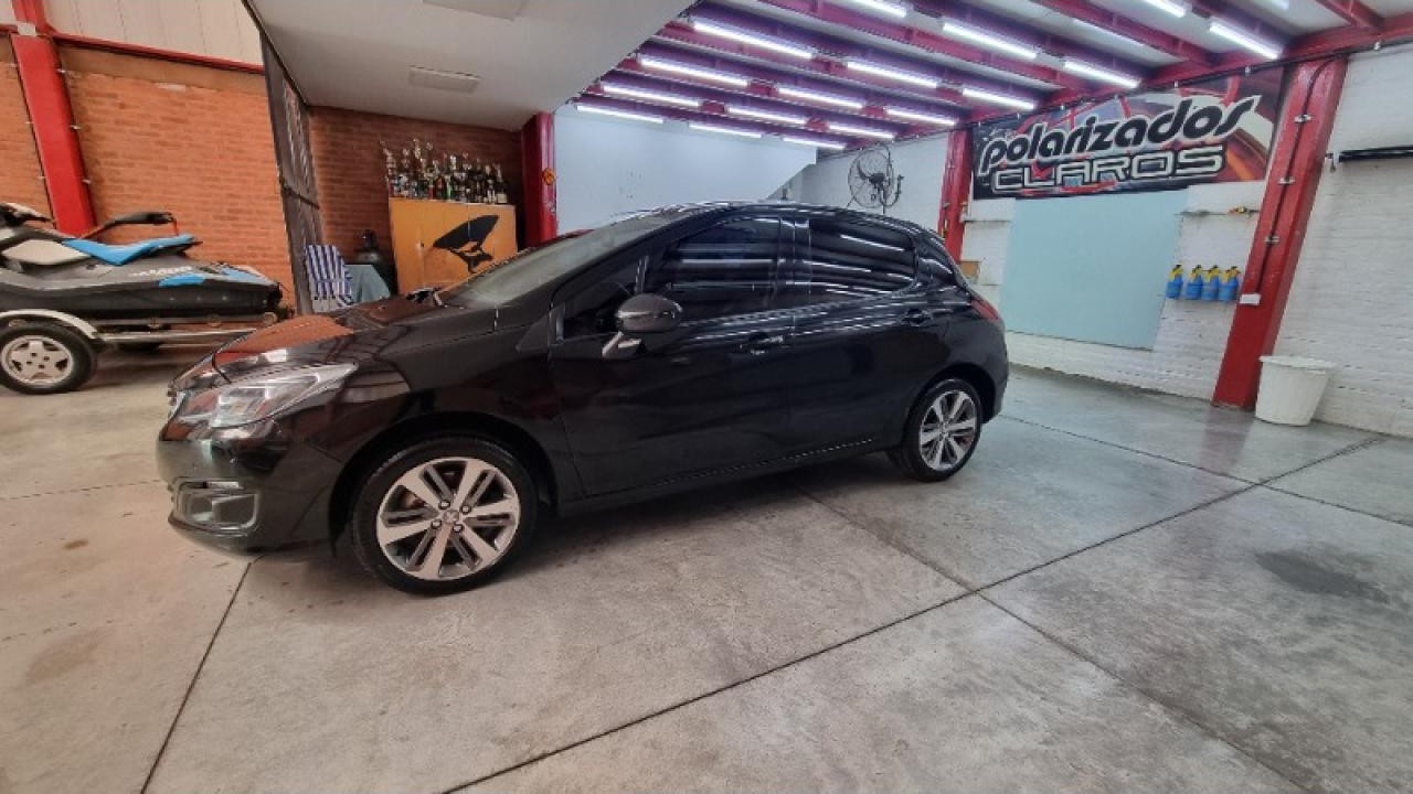 Peugeot 308 Feline 1.6 2017 54mil Km