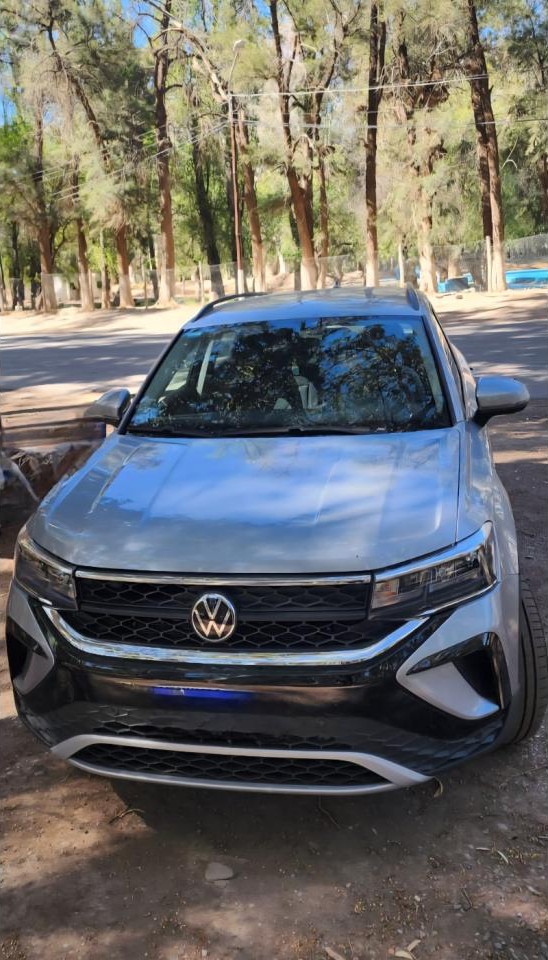 Volkswagen Taos Confortline 1.4 Tsi 250 2000km
