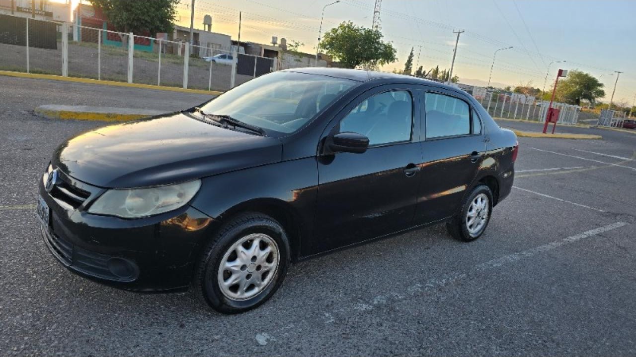 Volkswagen Voyage 2011