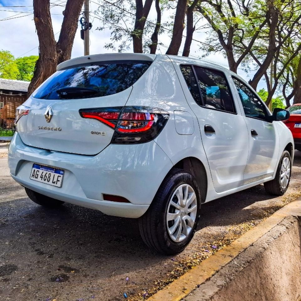 Miniatura 6