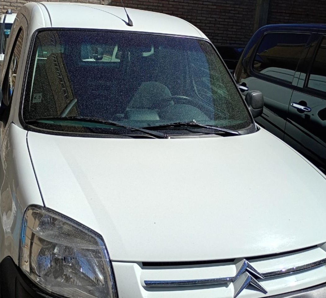 Impecable Citroen Berlingo Vendo, Año 2022, único Dueño.