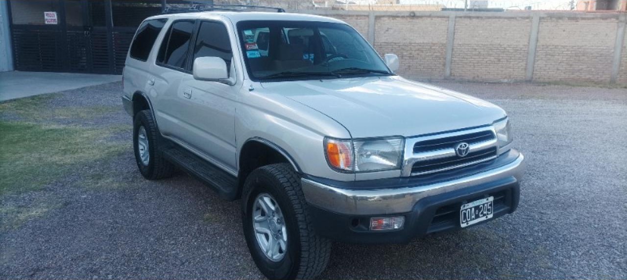 Toyota Hilux Sw4 4x4 1999
