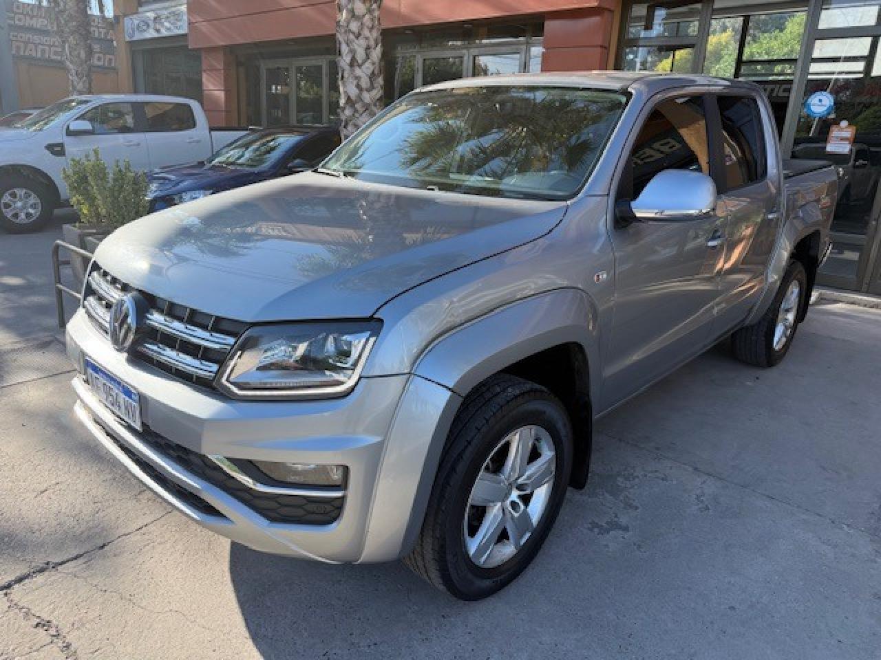 Volkswagen Amarok Highline 4x2 Automatica Año 2023