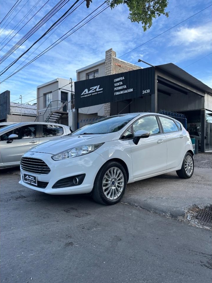 Ford Fiesta Kinetic 1.6 Se 2015