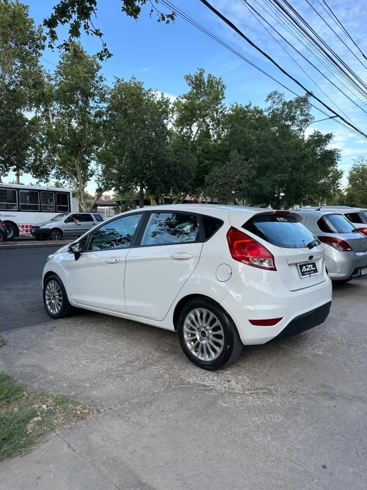 Miniatura 6